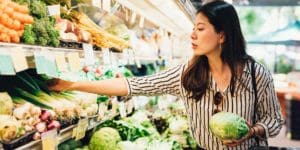 sustainable grocery shopping tips